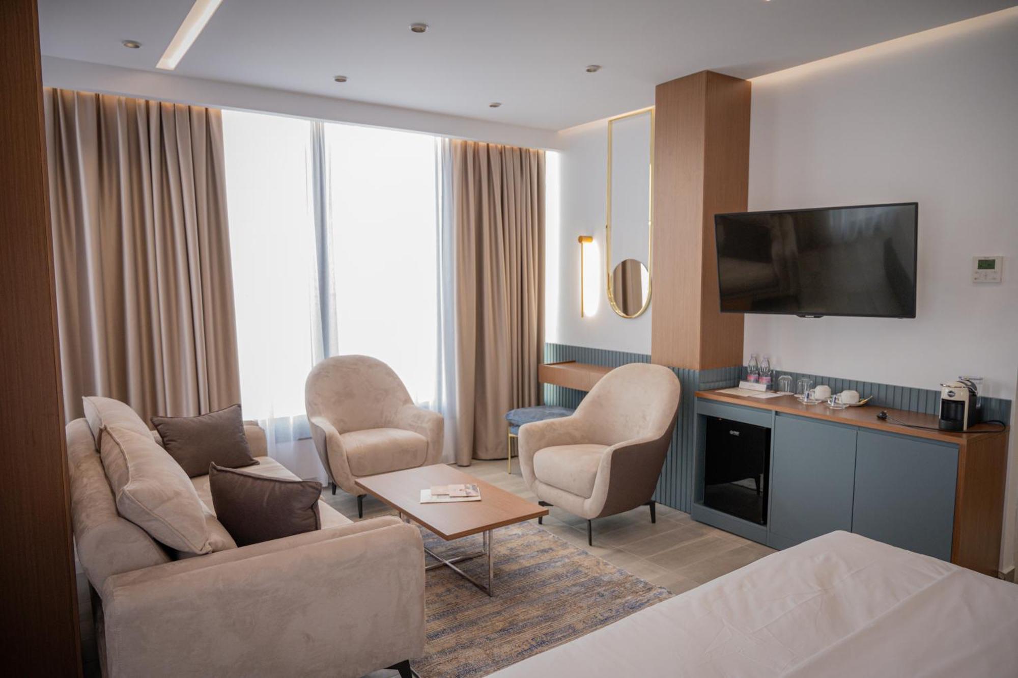 Brilliant Hotel & Spa Golem  Extérieur photo